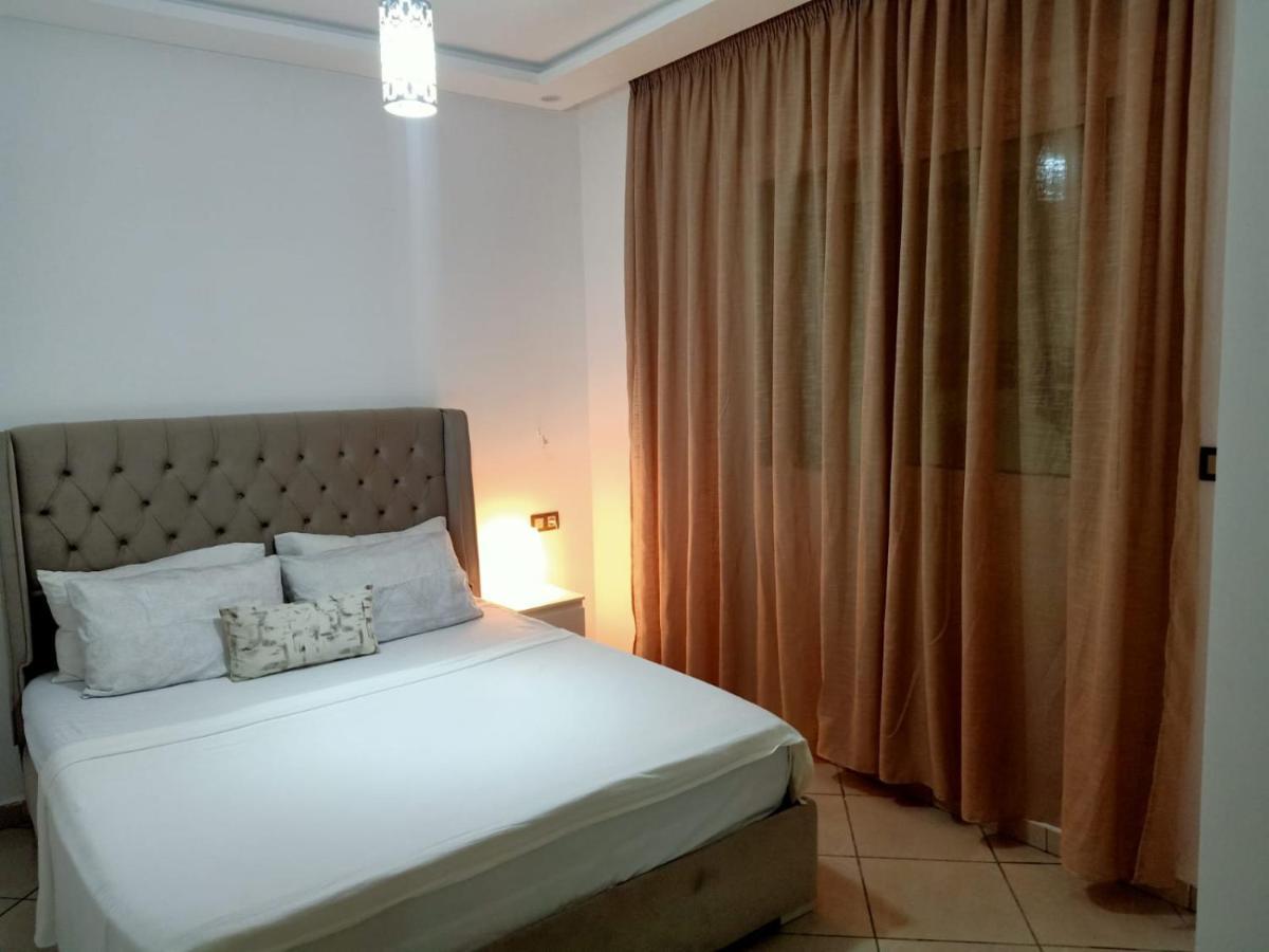 Appartement De Luxe A Deux Pas De La Mer Мартиль Экстерьер фото